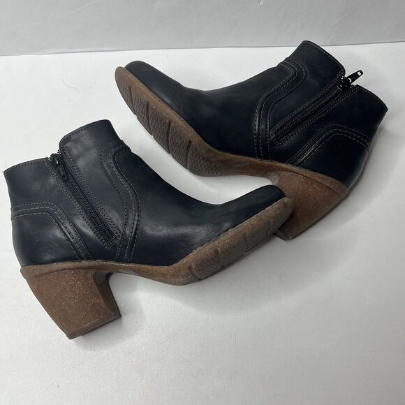 Clarks Artisan Carleta Paris Black Leather Chunky Ankle Boots Women’s Size 7 M - Picture 5 of 11